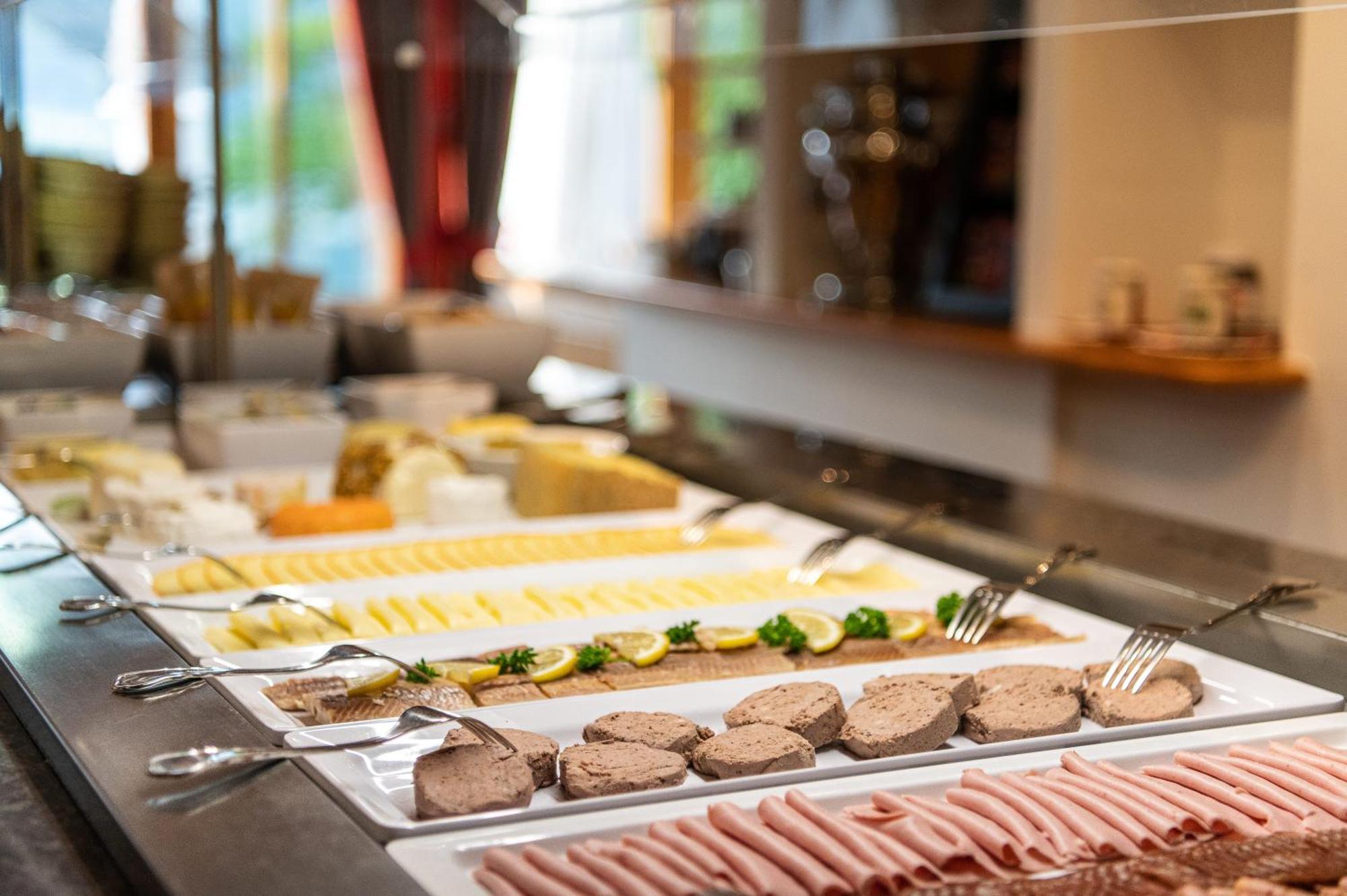 Seehotel Urban Bodensdorf Luaran gambar